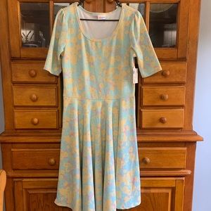 Ladies XL Lularoe dress Easter